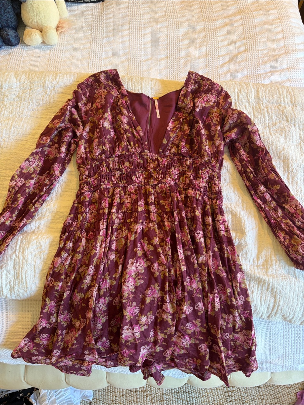 Womens Burgundy Floral Long-Sleeve Smocked Waist Dress